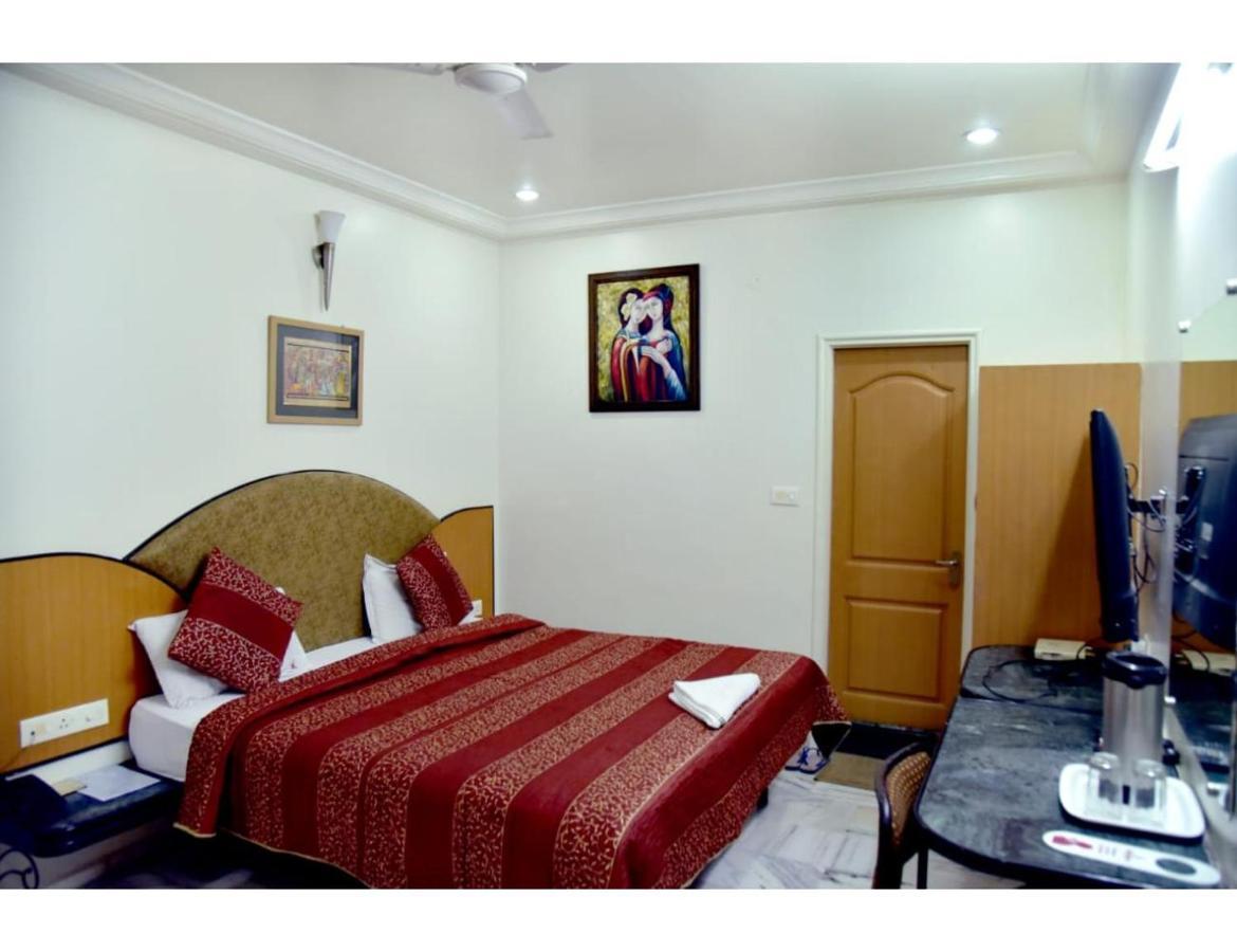 Hotel Dwarka, Nagpur Exterior foto