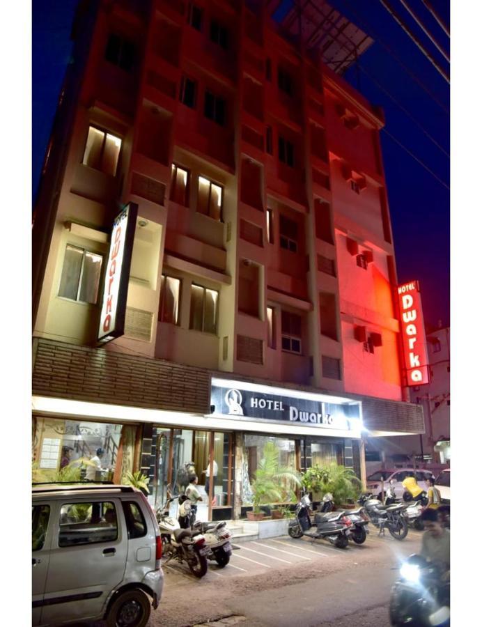 Hotel Dwarka, Nagpur Exterior foto